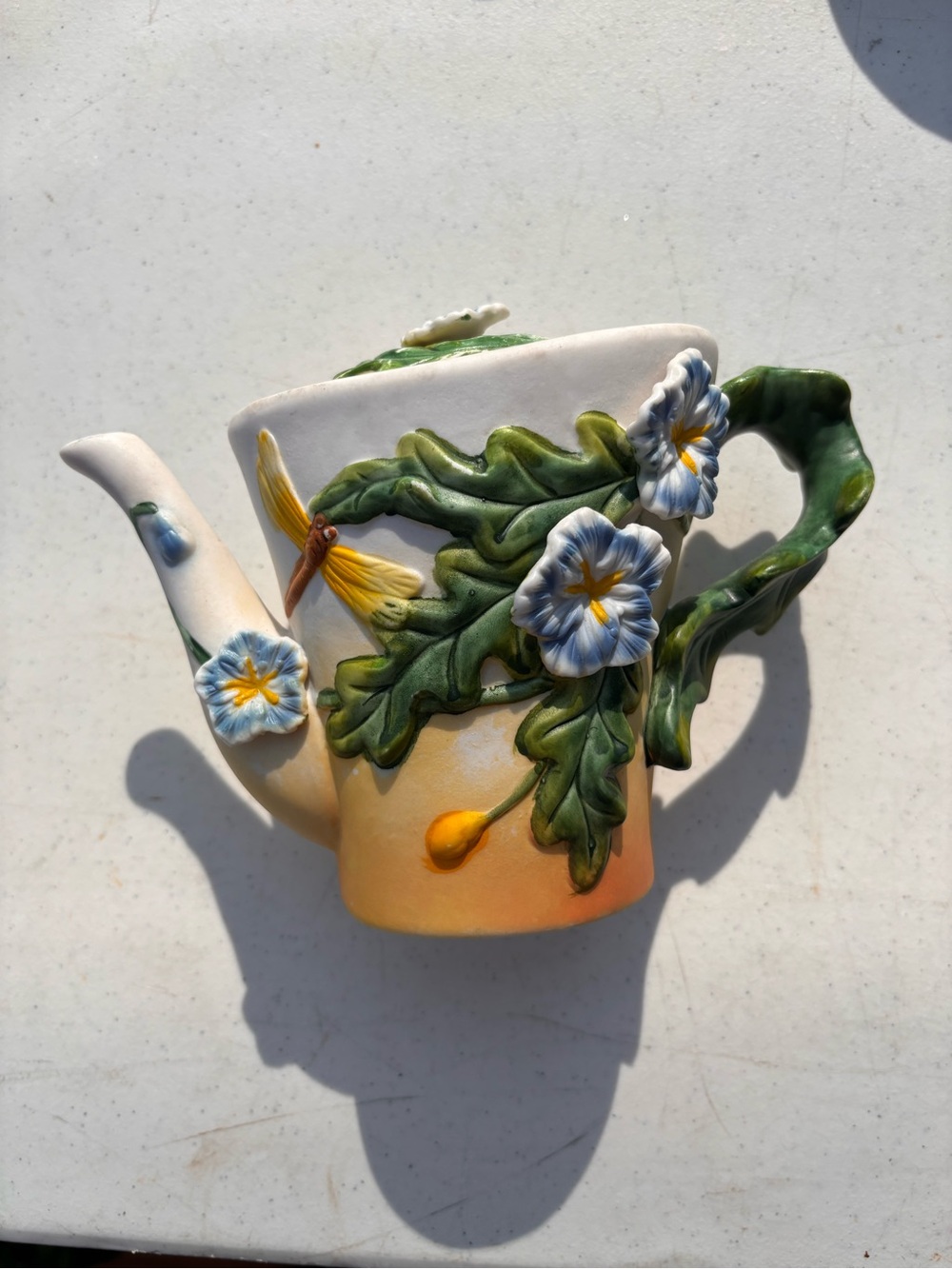 Ceramic Teapot Floral Design Food Safe W/Lid Pour Handle